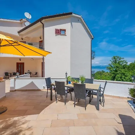 Apartment Fuer 2 Personen Ca 28 Qm In Labin, Istrien Bucht Von Rasa *